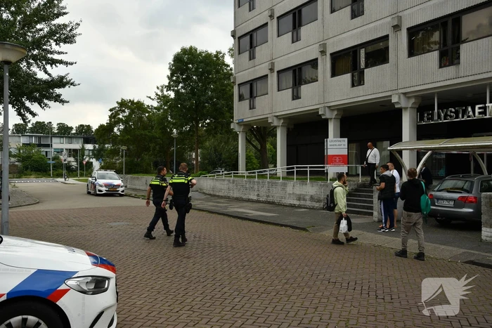 Man gewond bij steekincident in Lelystaete