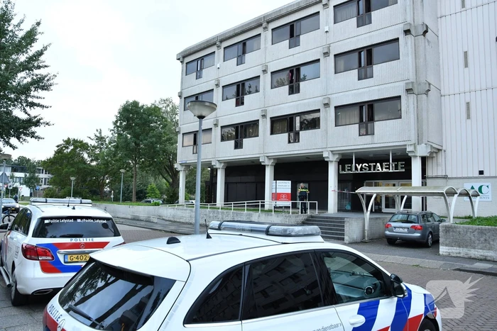 Man gewond bij steekincident in Lelystaete
