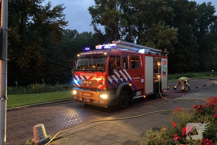 Bestelbus in lichterlaaie