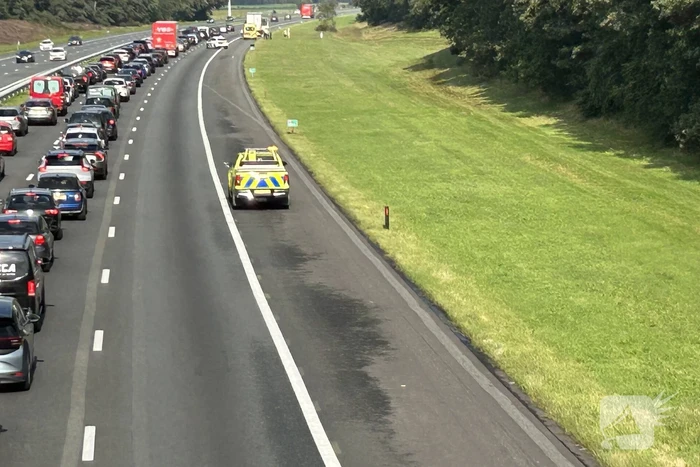 Grote file door ongeval met vrachtwagen