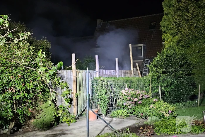 Schuur in achtertuin afgebrand