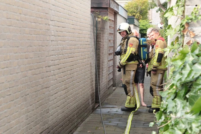 Brandweer blust brandende kliko