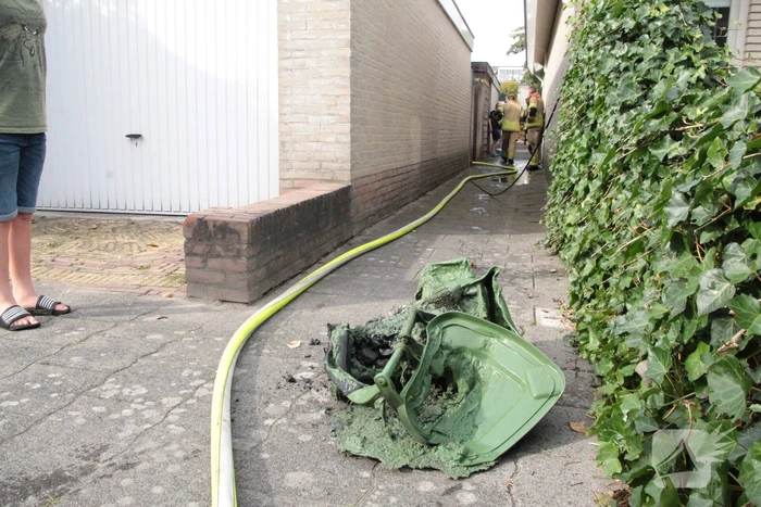 Brandweer blust brandende kliko
