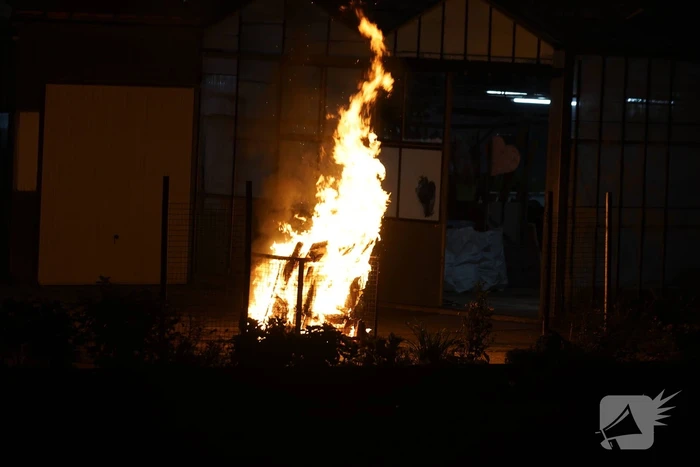 Industriebrand blijkt buitenbrand