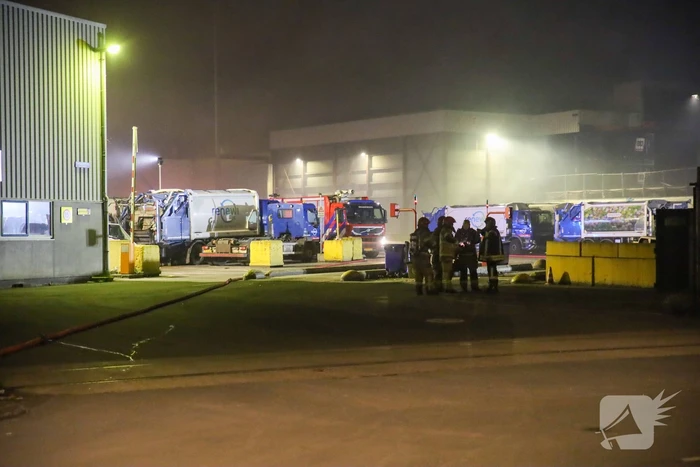 Grote brand bij afvalverwerkingsbedrijf