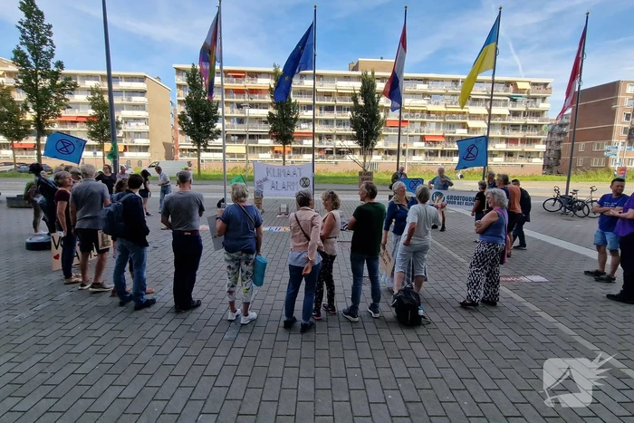 Demonstratie Extinction Rebellion voor het gemeentehuis