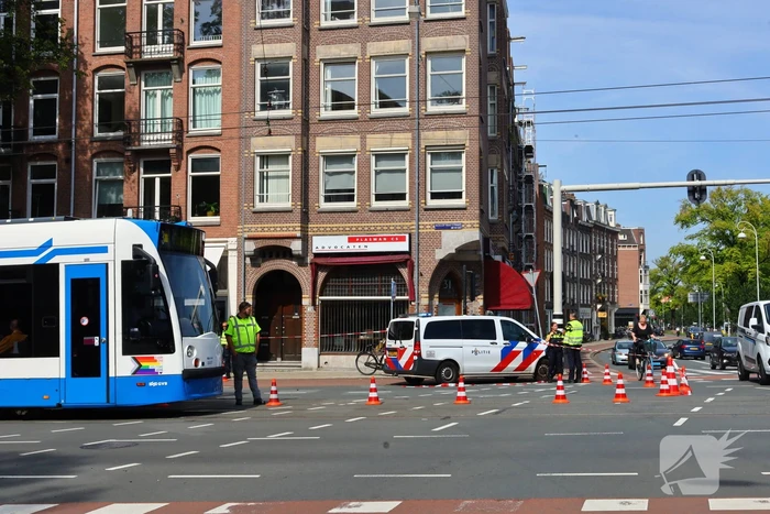 Vrouw met fiets aangereden door tram
