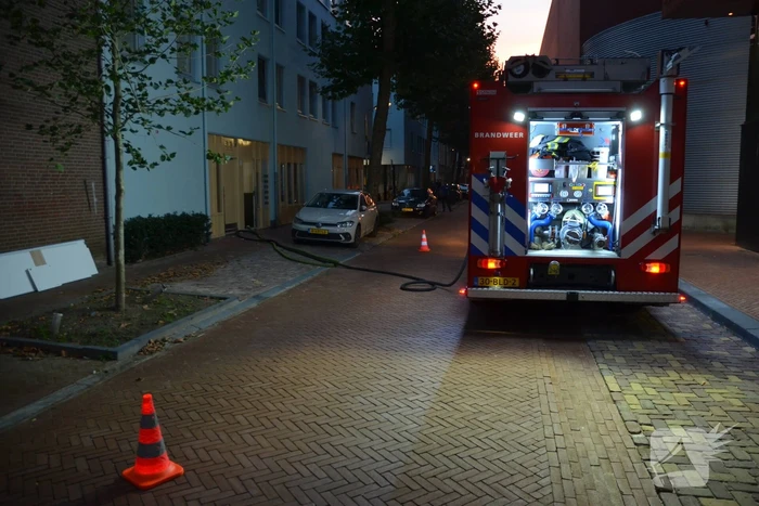 Woning vol rook door pannetje op het vuur