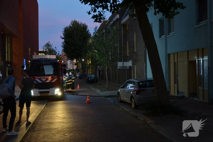Woning vol rook door pannetje op het vuur
