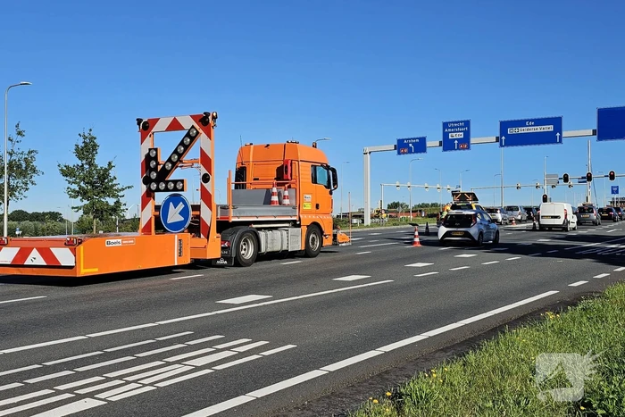 Vrachtwagen verliest lading tijdens rit