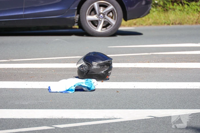 Motorrijder ernstig gewond bij botsing met auto