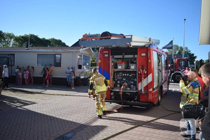 Brand bij woonwagen snel onder controle