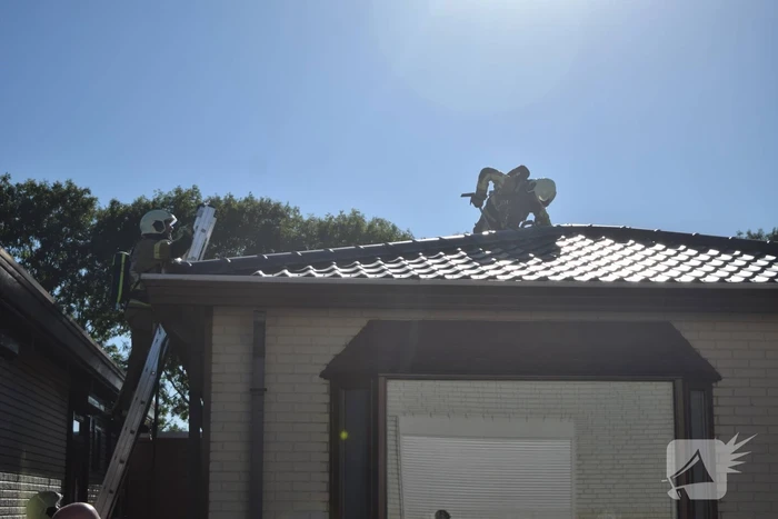 Brand bij woonwagen snel onder controle