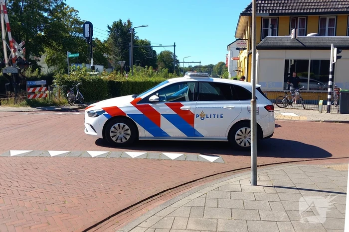 Automobilist ziet scooterrijder over het hoofd