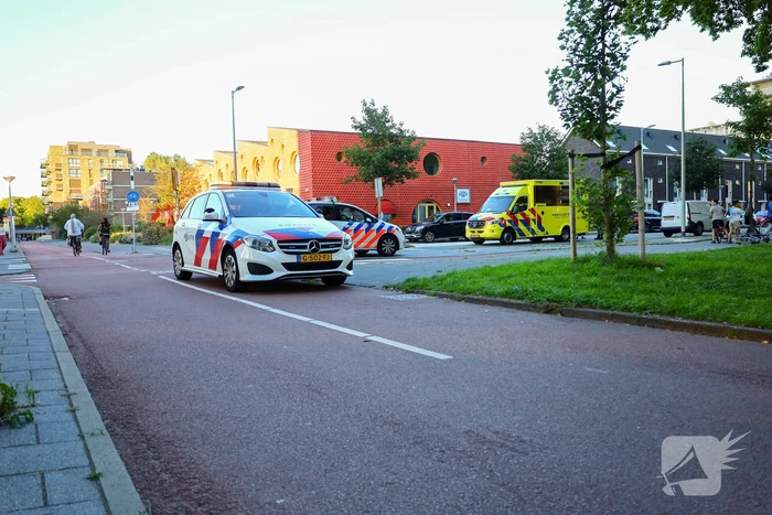 Fietser geschept bij oversteekplaats