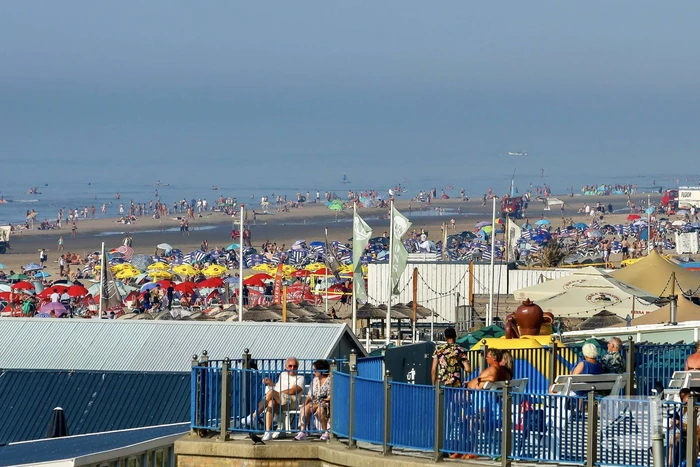Drukte in Zandvoort door warme weer