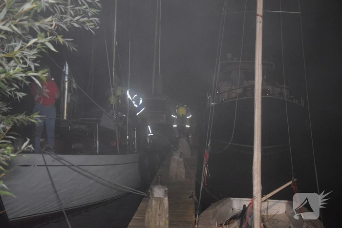 Brandweer behoudt schip door snelle actie