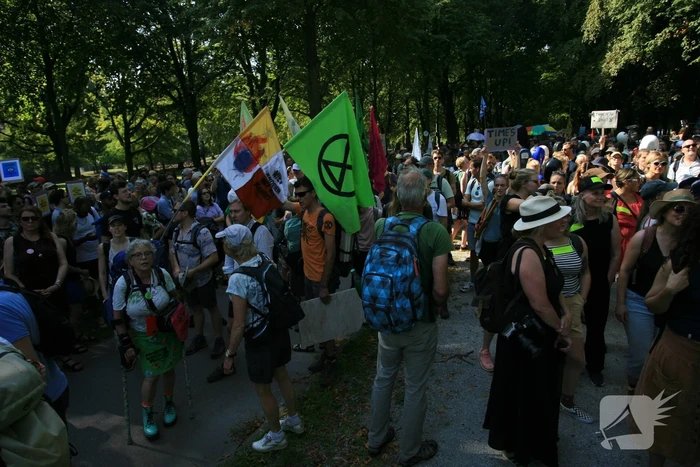 XR-demonstranten verzamelen zich voor nieuwe grote demonstratie