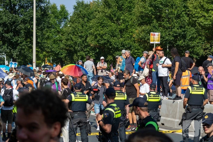 XR-demonstranten verzamelen zich voor nieuwe grote demonstratie