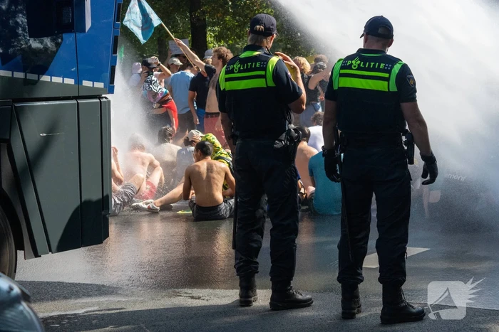 XR-demonstranten verzamelen zich voor nieuwe grote demonstratie