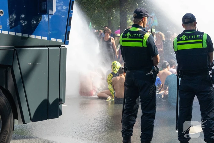 XR-demonstranten verzamelen zich voor nieuwe grote demonstratie