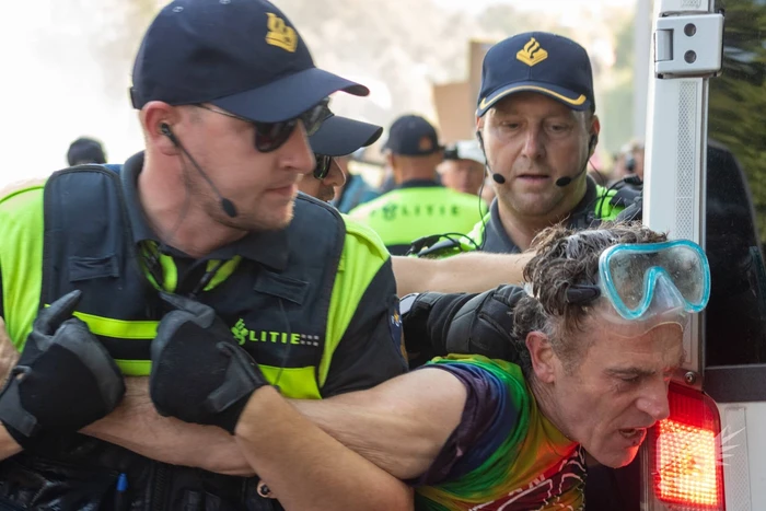 XR-demonstranten verzamelen zich voor nieuwe grote demonstratie