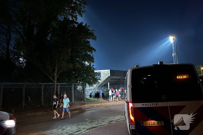 Veel politie ingezet bij voetbalwedstrijd