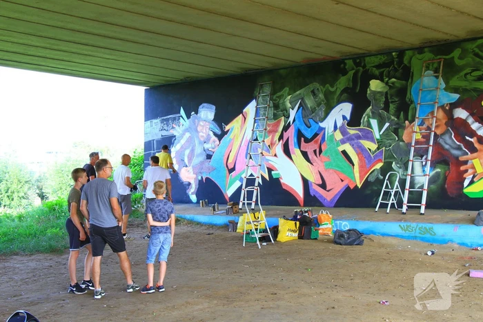 Graffitispuiters trekken veel bekijks