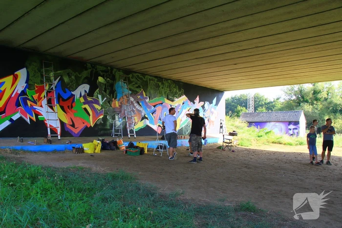 Graffitispuiters trekken veel bekijks