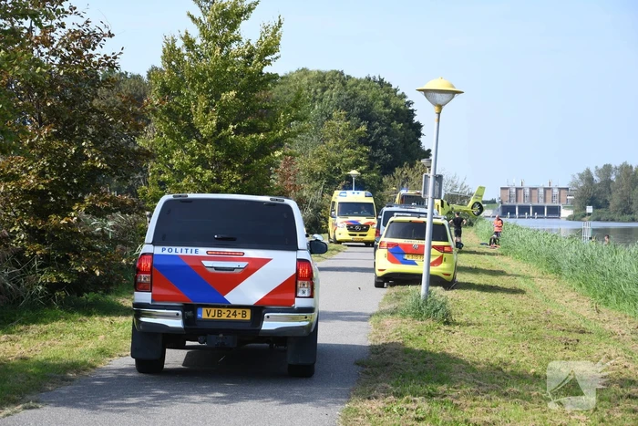 Persoon zwaargewond bij waterongeval