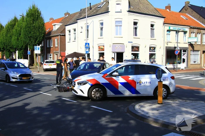 Fietser in botsing met automobilist