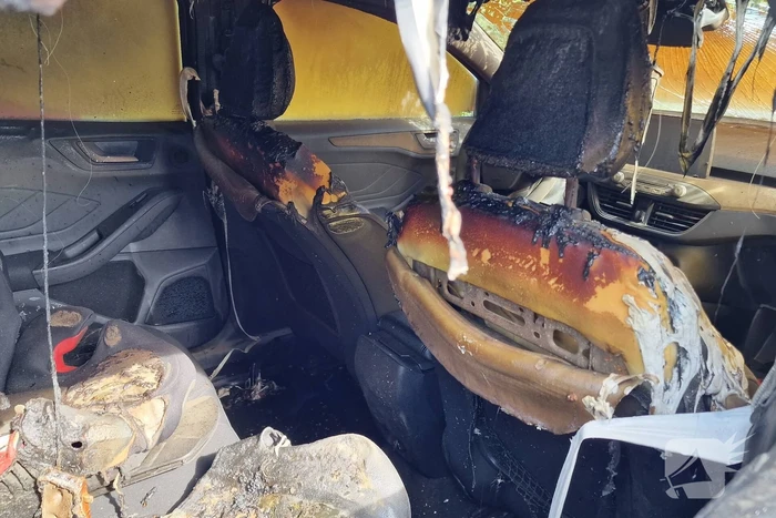 Auto flink beschadigd door brand