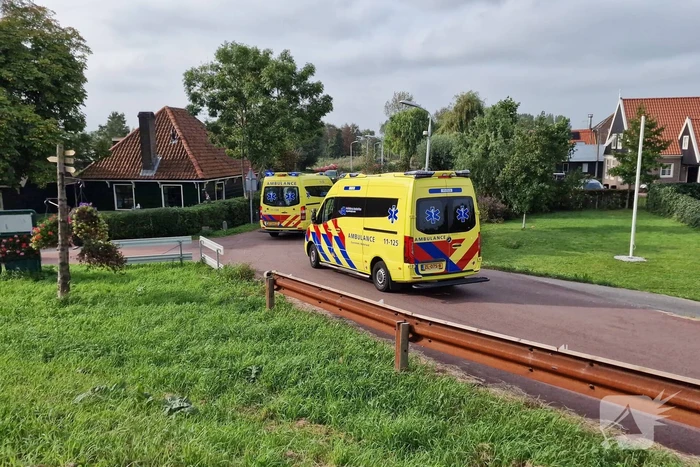Wielrenner ernstig gewond bij botsing met scooterrijder