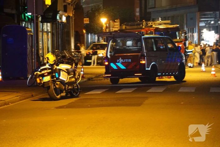 Opnieuw explosie bij beautysalon, vlammen slaan uit pand