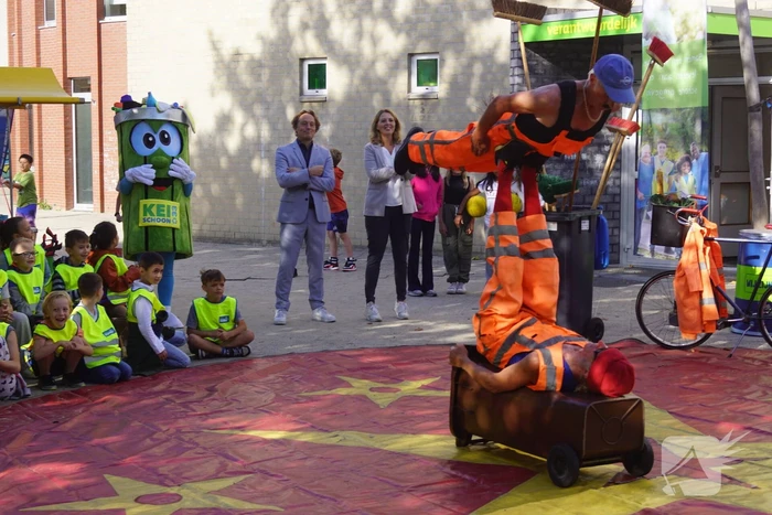 Scholeneditie van World Clean Up Day van start gegaan