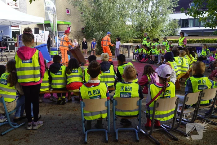 Scholeneditie van World Clean Up Day van start gegaan