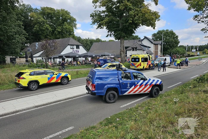 Ernstig ongeval tussen bestelbus en fietser, bestuurder onder invloed