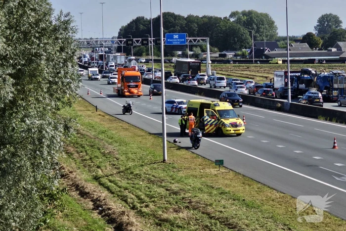 Motorrijder gewond na val op snelweg