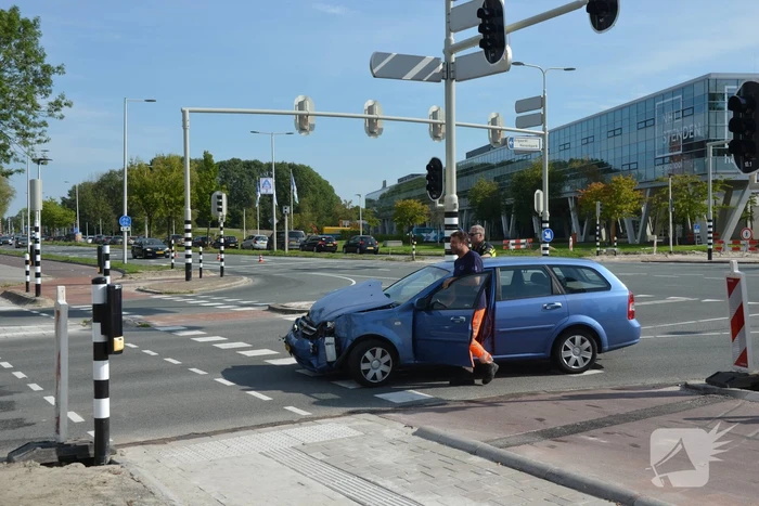 Flinke schade bij ongeval op kruising