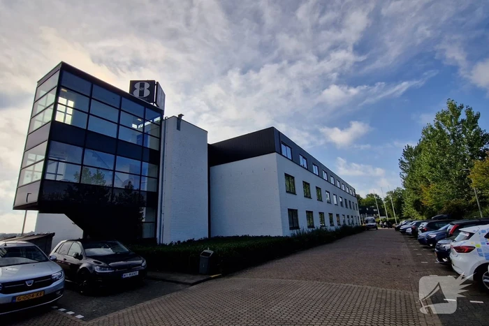 Persoon met steekwonden aangetroffen bij hotel