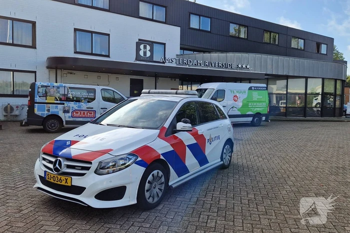 Persoon met steekwonden aangetroffen bij hotel