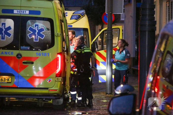 Traumateam assisteert ambulancedienst bij medische noodsituatie