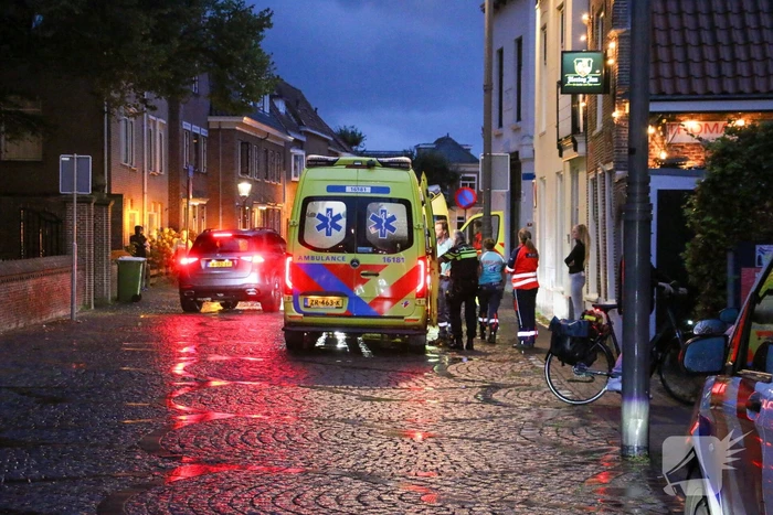 Traumateam assisteert ambulancedienst bij medische noodsituatie