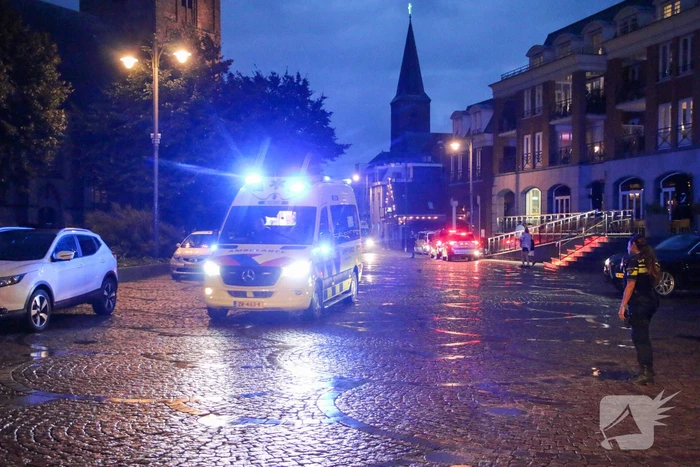 Traumateam assisteert ambulancedienst bij medische noodsituatie