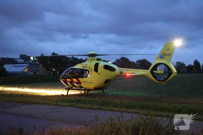 Traumateam assisteert ambulancedienst bij medische noodsituatie