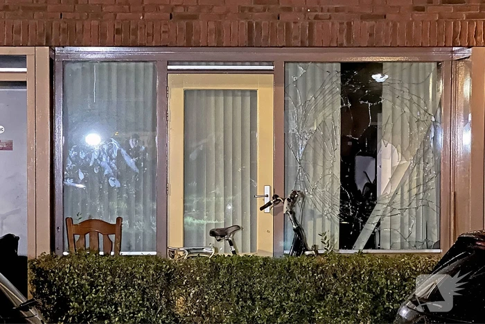 Explosie veroorzaakt schade aan woning