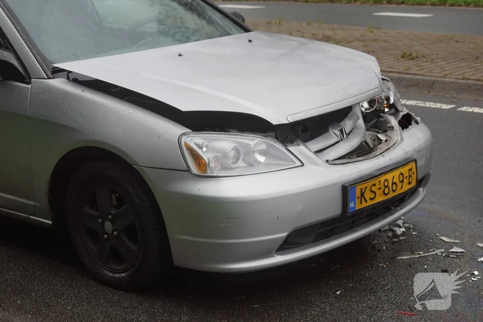 Flinke schade bij kop-staartbotsing