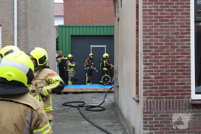 Brand in meterkast snel onder controle