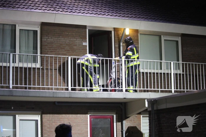 Uitslaande woningbrand snel onder controle
