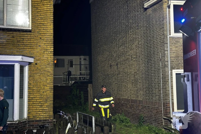 Schuur met asbest in brand